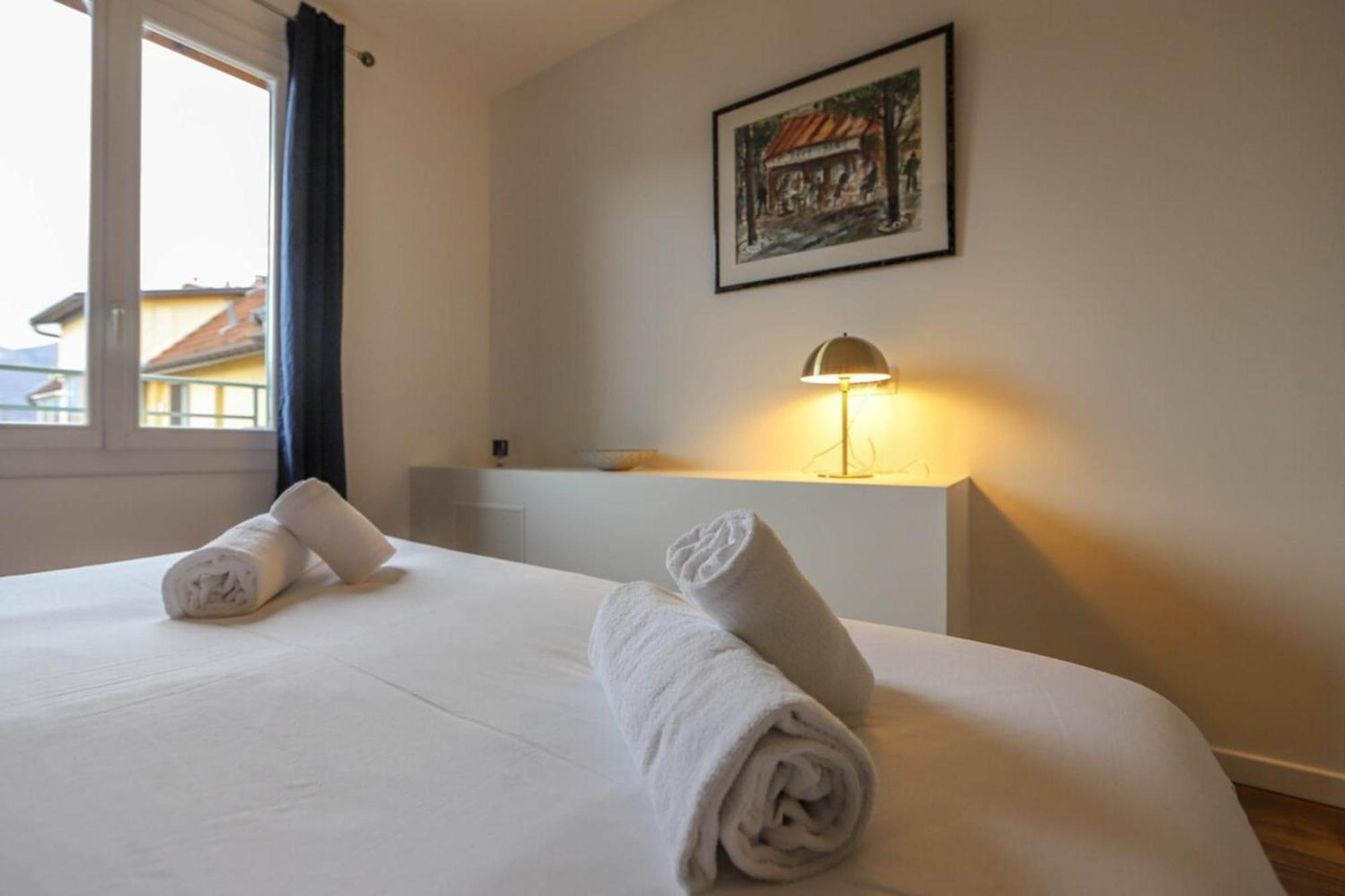 Le Boudoir Bleu - 2 Chambres Annecy Buitenkant foto